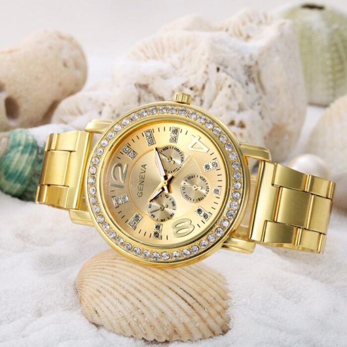 Newly Fashion Sport Noble Quartz Hour Wrist Analog Watch